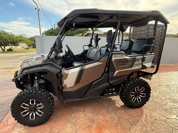 UTV -  5 seater 